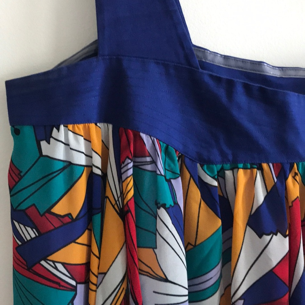 Tunic - Picture 2 of 4